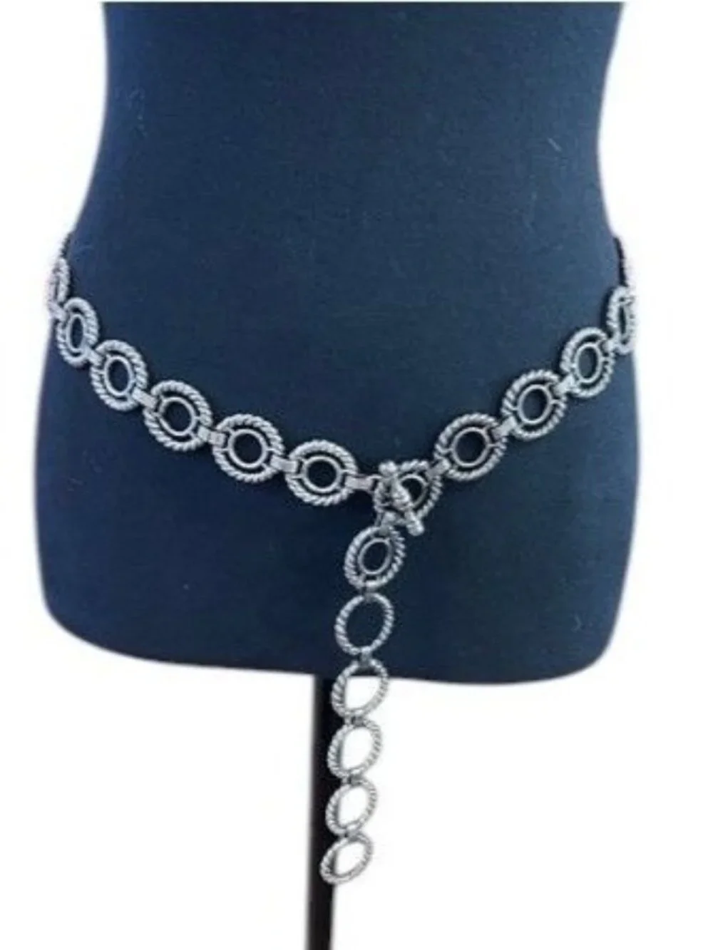 Vintage Y2K Silver Textured O-Ring Chain Belt | Boho Etched Circle Link Hip Belt